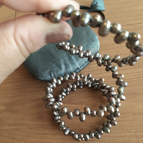 NWOT Freshwater Cultured Pearl Coil Bracelet - Picture 3 of 9